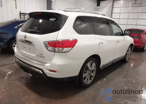 2016 Nissan Pathfinder Platinum z USA, uszkodzony, nr VIN 5N1AR2MM9GC659749